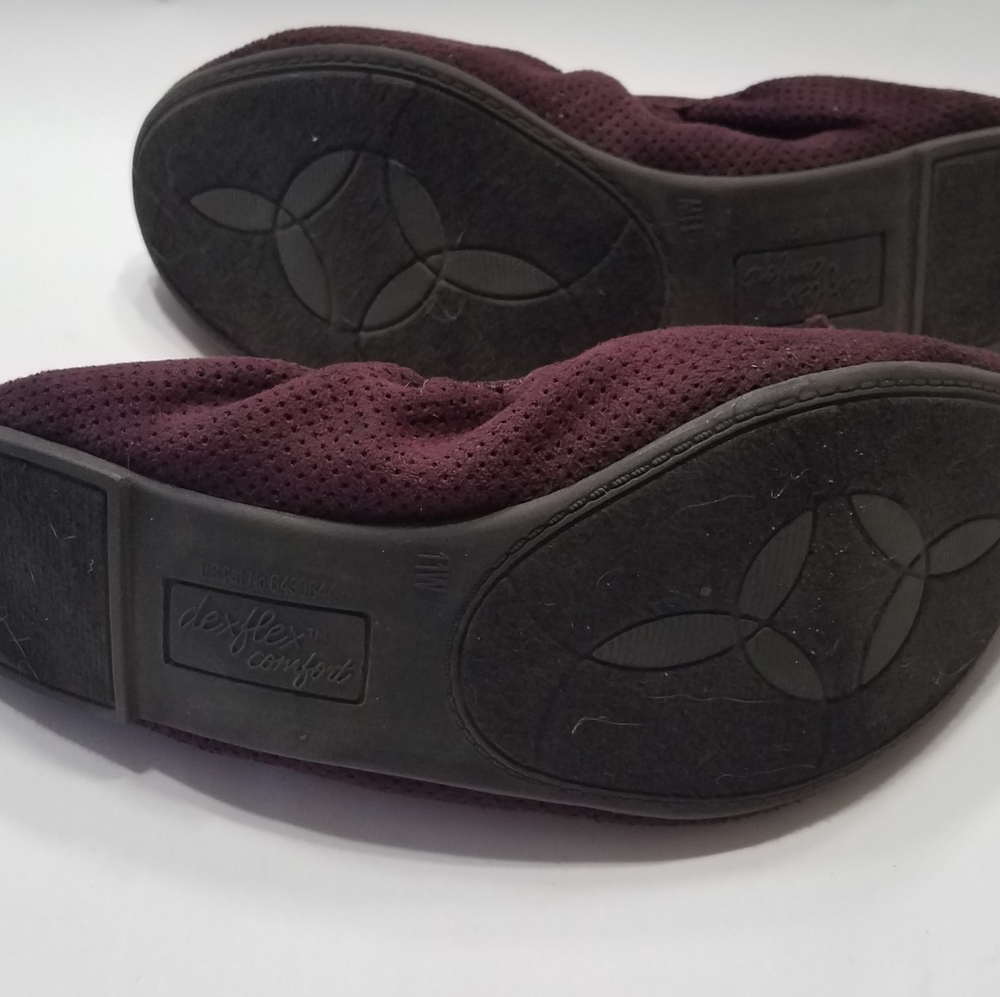 Ballet flats